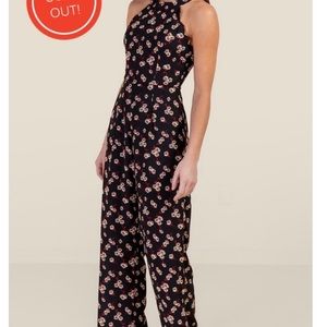 Francesca CAROLINE SCALLOPED EDGE JUMPSUIT